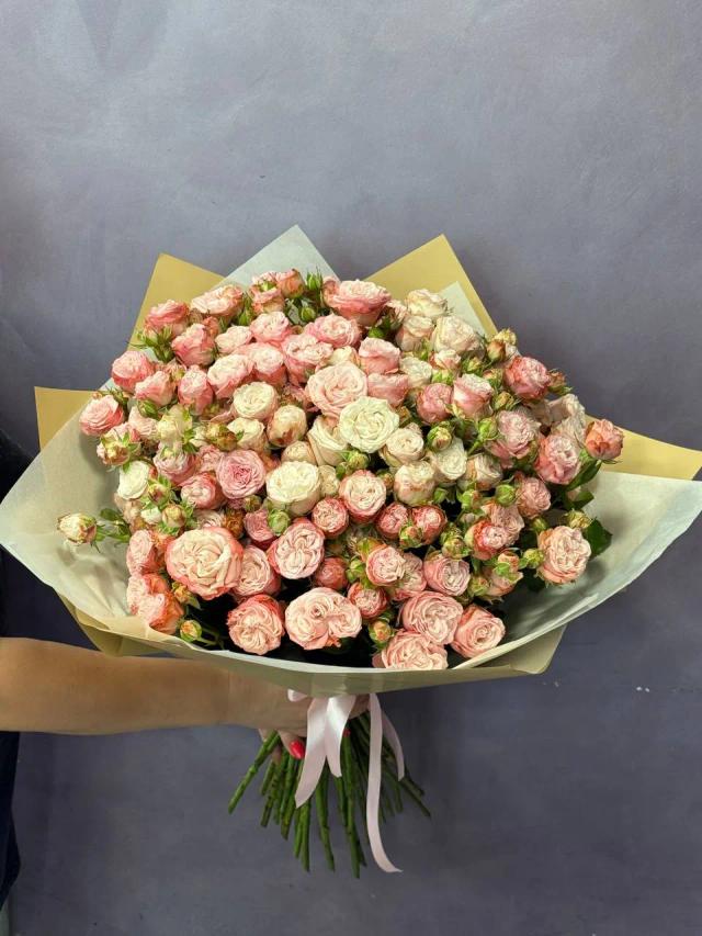 A bouquet of peony roses (Madame bombastic) | ծաղիկների առաքում Երևանում