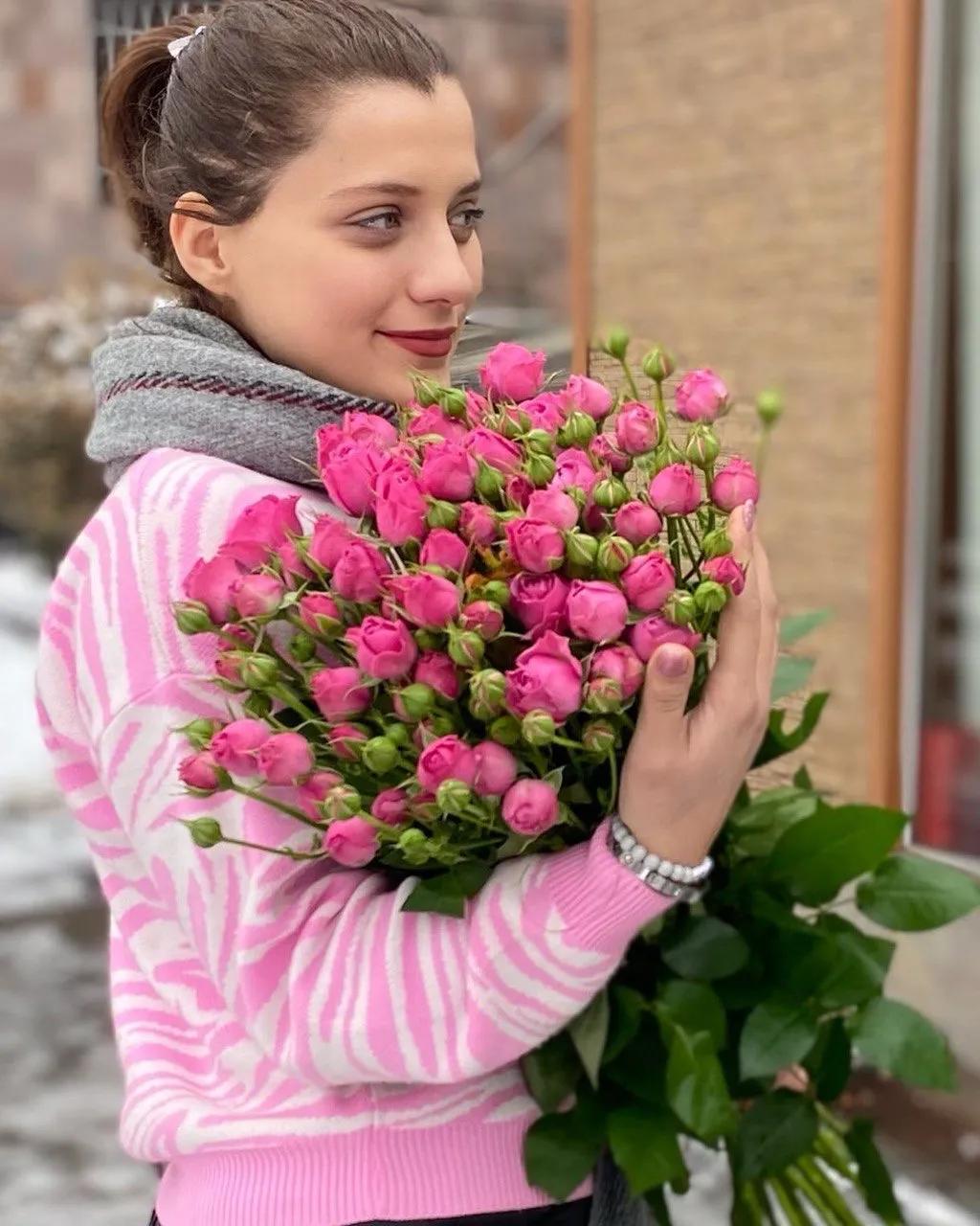 Փնջային վարդեր | ծաղիկների առաքում Երևանում