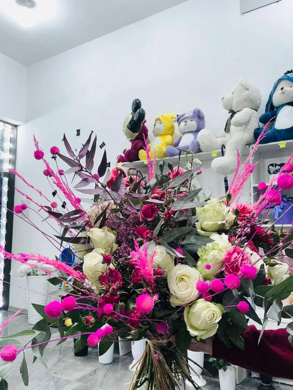 Creative bouquet | ծաղիկների առաքում Երևանում