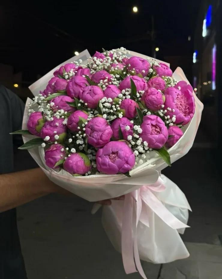 A bunch of peonies | ծաղիկներ, ծաղկեպսակներ, բույսեր Երևան