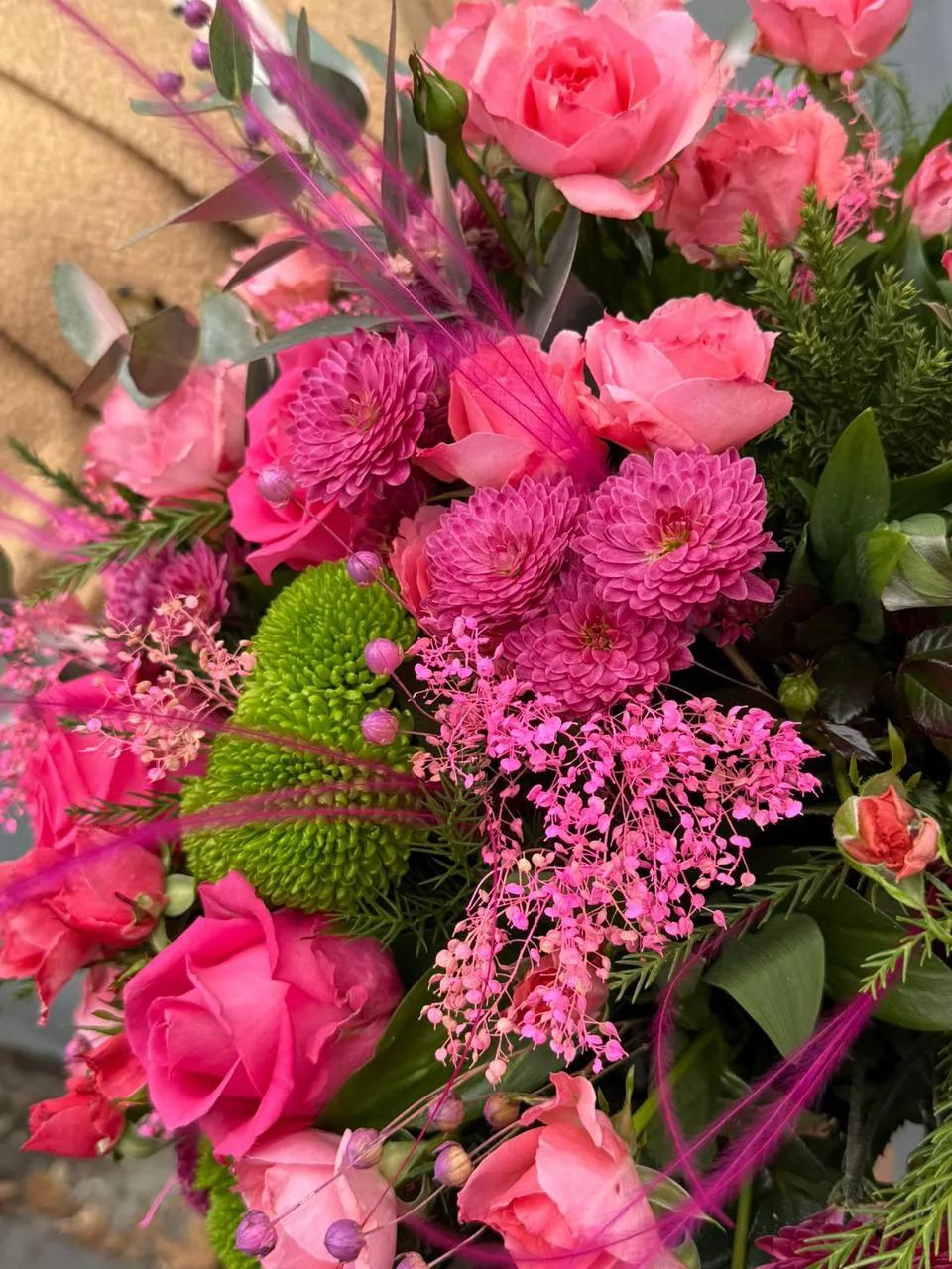 Pink bouquet | ծաղիկների առաքում Երևանում