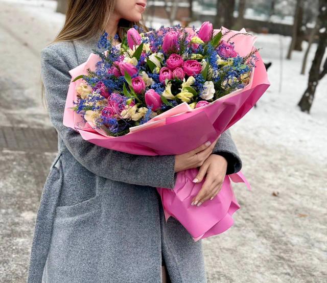 An elegant bouquet | ծաղիկների առաքում Երևանում