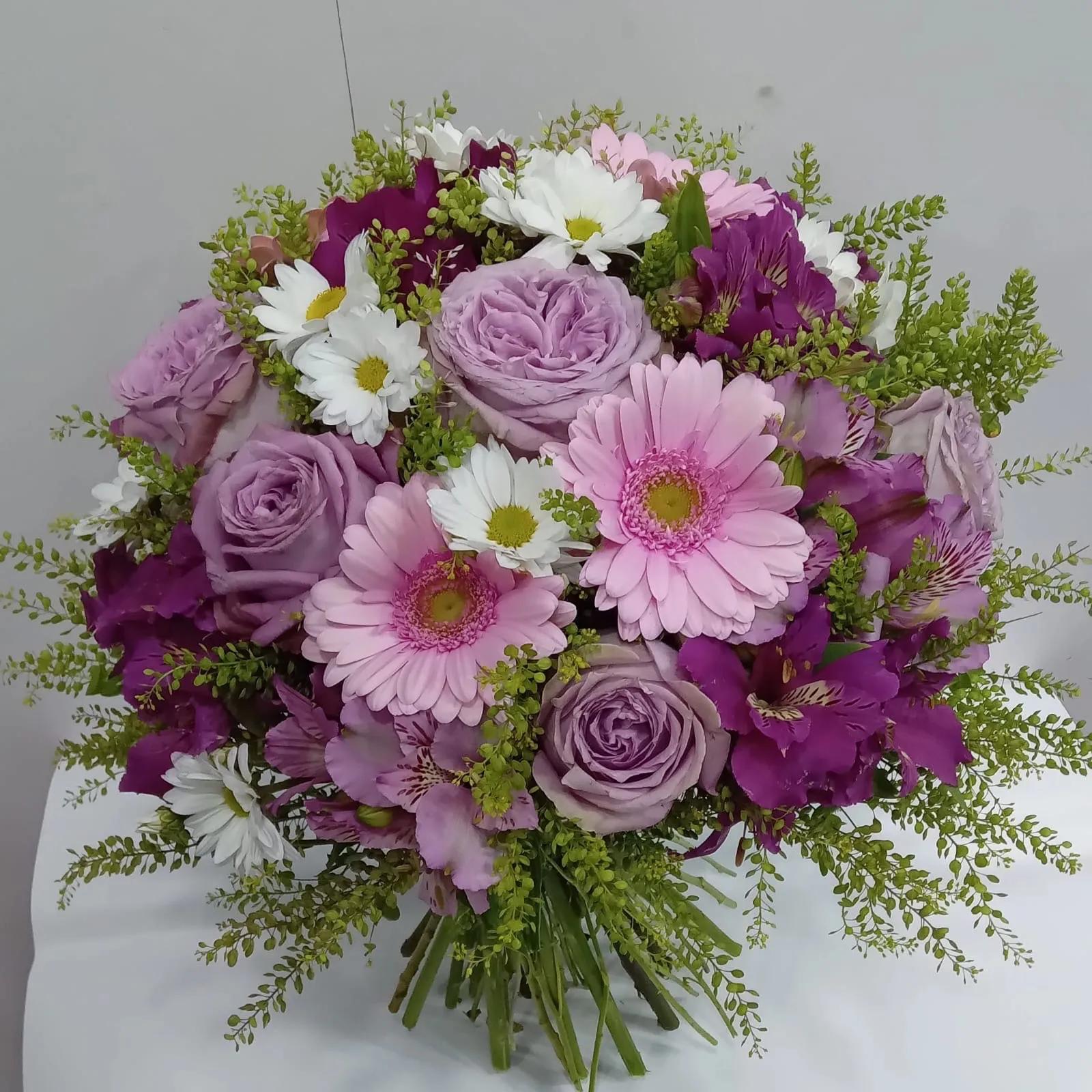 Floral mix | ծաղիկների առաքում Երևանում