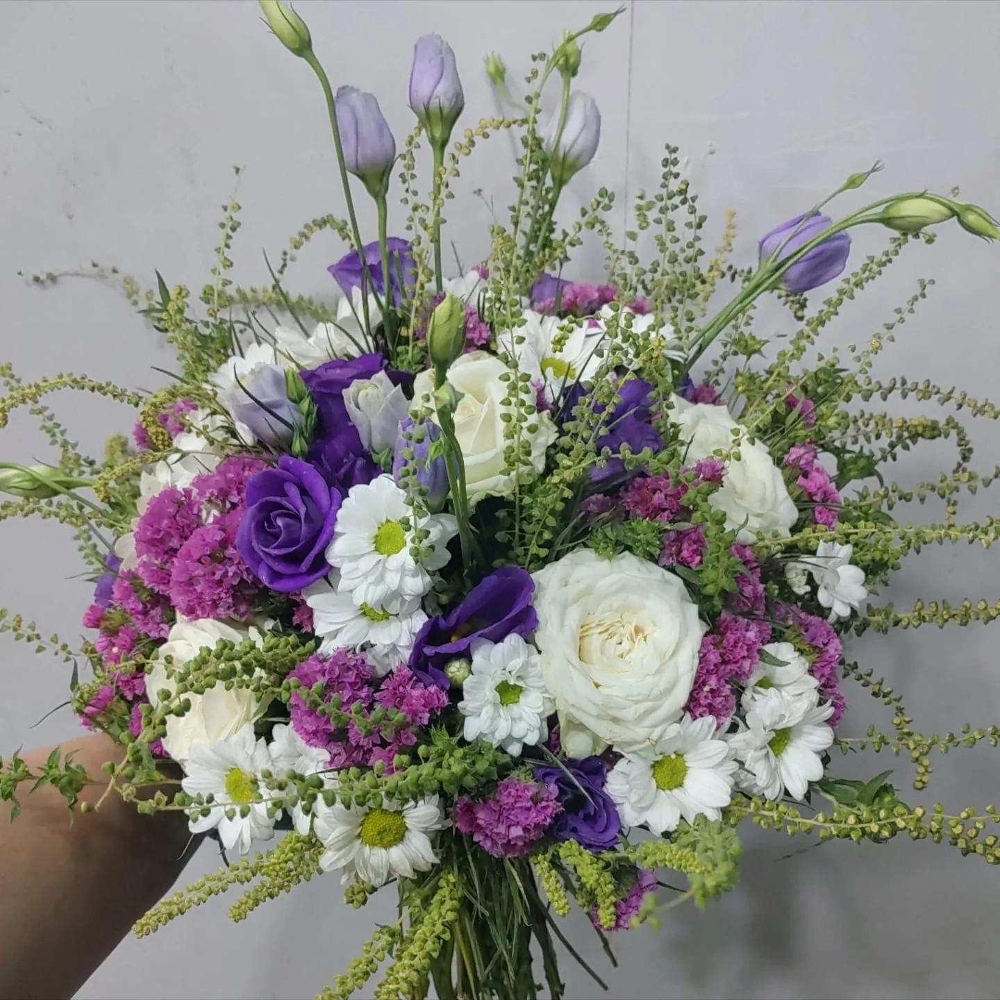Floral mix | ծաղիկների առաքում Երևանում