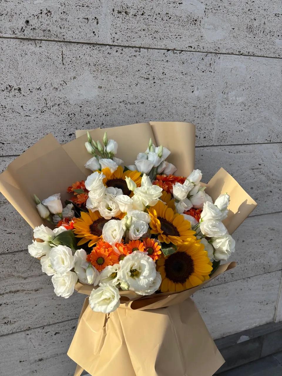 Creative colorful bouquet of 5 sunflowers, chrysanthemums and white lisianthus |Flowers for birthday Creative colorful bouquet of 5 sunflowers, chrysanthemums and white lisianthus |Flowers for birthday | ծաղիկների առաքում Երևանում