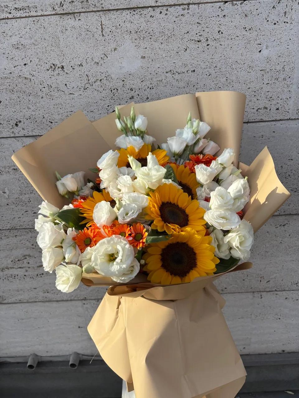 Creative colorful bouquet of 5 sunflowers, chrysanthemums and white lisianthus |Flowers for birthday Creative colorful bouquet of 5 sunflowers, chrysanthemums and white lisianthus |Flowers for birthday | ծաղիկների առաքում Երևանում