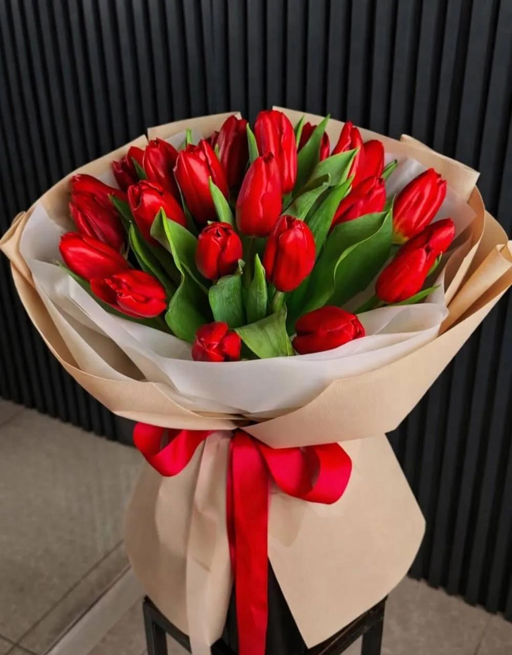 Fiery red tulips | ծաղիկներ, ծաղկեպսակներ, բույսեր Երևան Fiery red tulips | ծաղիկներ, ծաղկեպսակներ, բույսեր Երևան