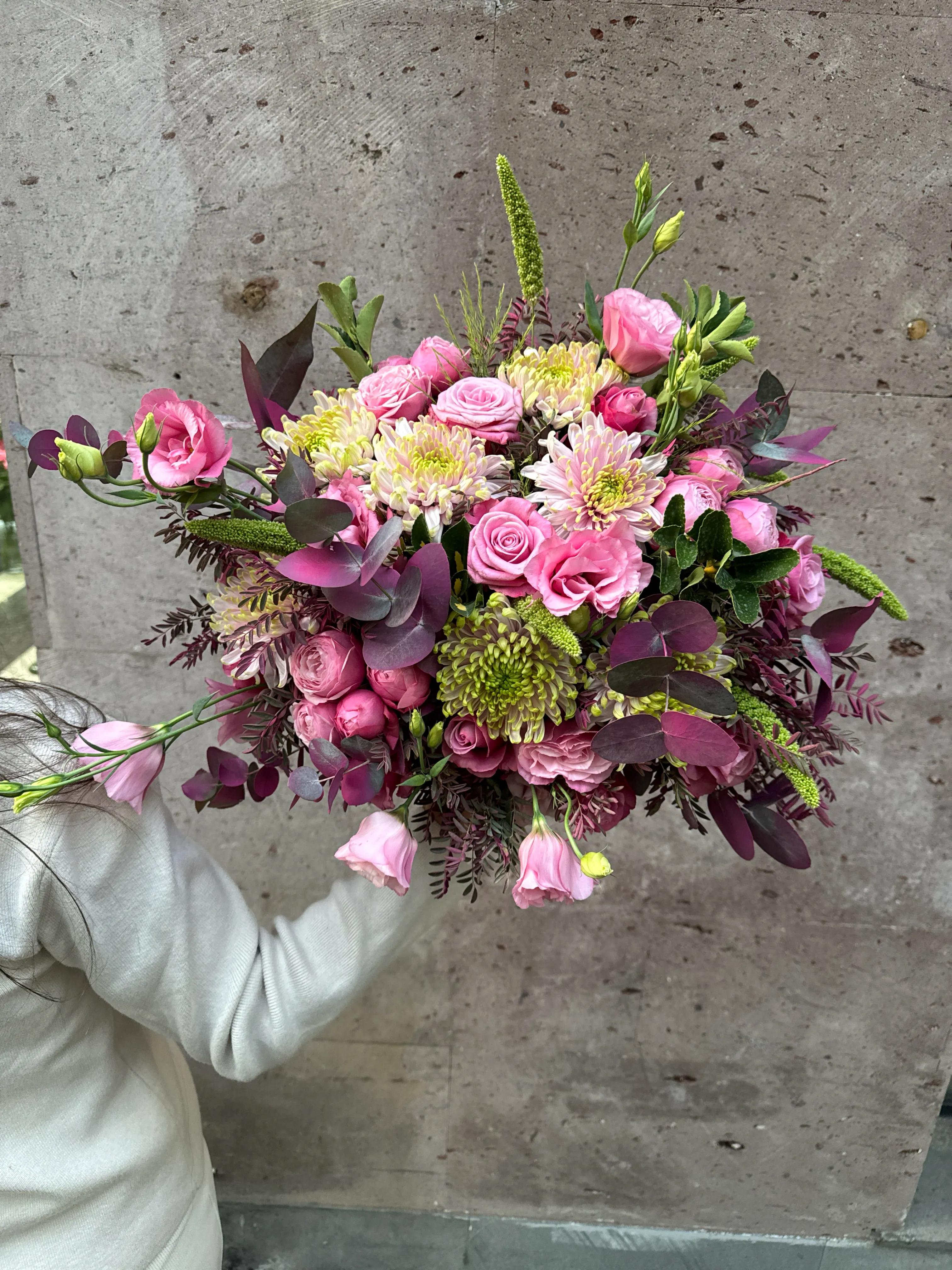 Pink floral mix | ծաղիկներ, ծաղկեպսակներ, բույսեր - առաքում Երևան Pink floral mix | ծաղիկներ, ծաղկեպսակներ, բույսեր - առաքում Երևան