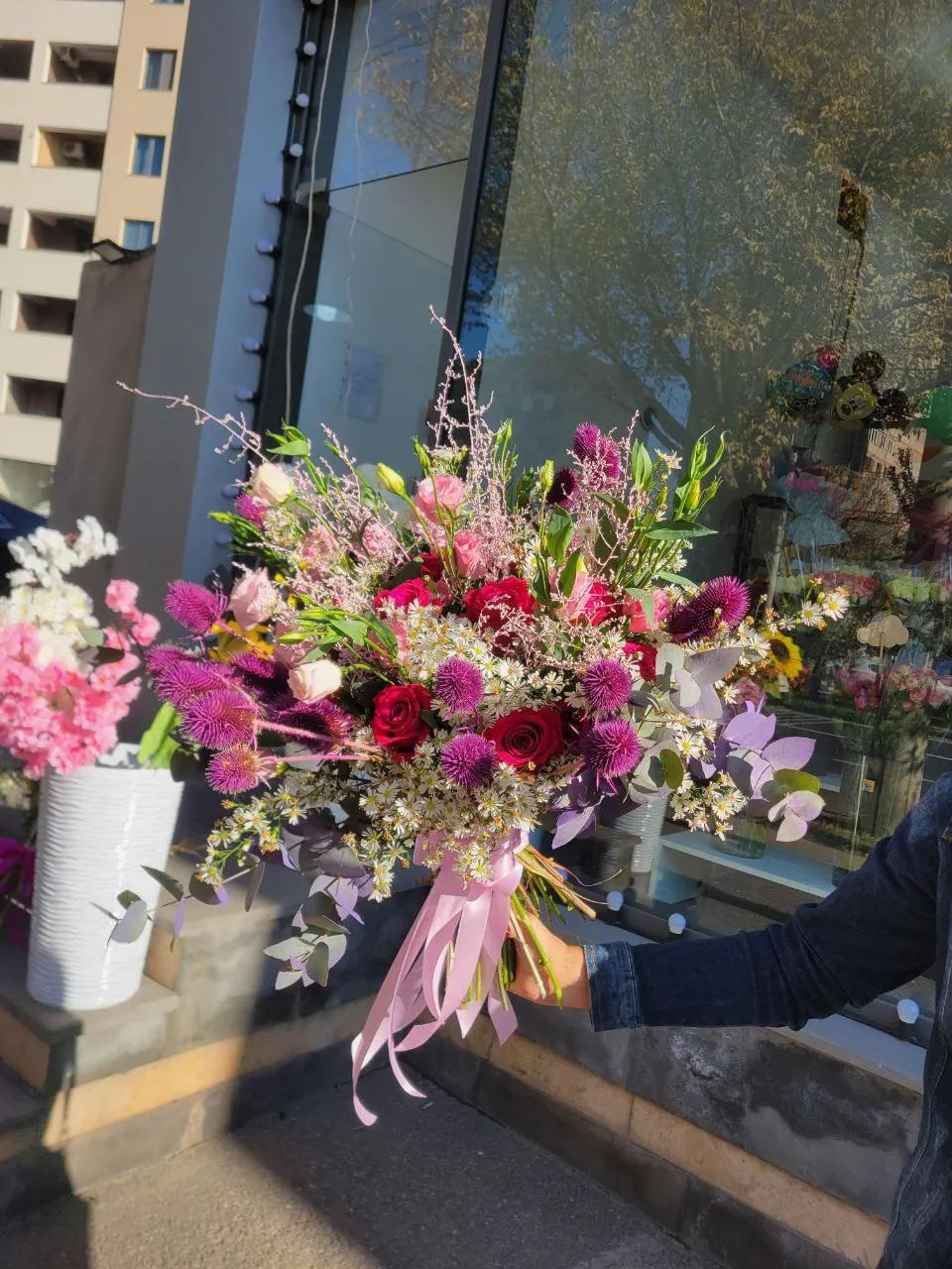 Creative bouquet | ծաղիկներ, ծաղկեպսակներ, բույսեր - առաքում Երևան Creative bouquet | ծաղիկներ, ծաղկեպսակներ, բույսեր - առաքում Երևան