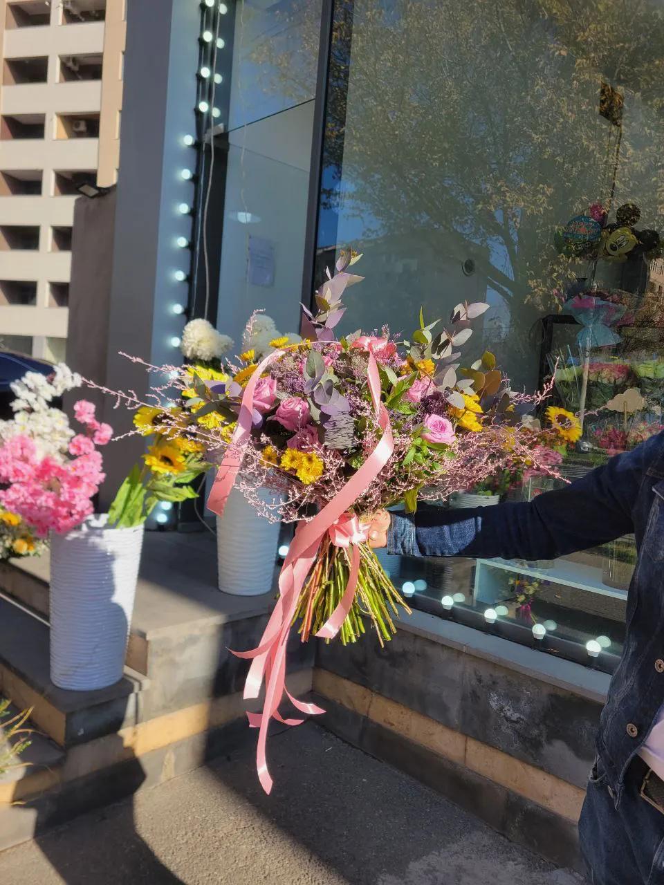Creative bouquet | ծաղիկներ, ծաղկեպսակներ, բույսեր Երևան Creative bouquet | ծաղիկներ, ծաղկեպսակներ, բույսեր Երևան