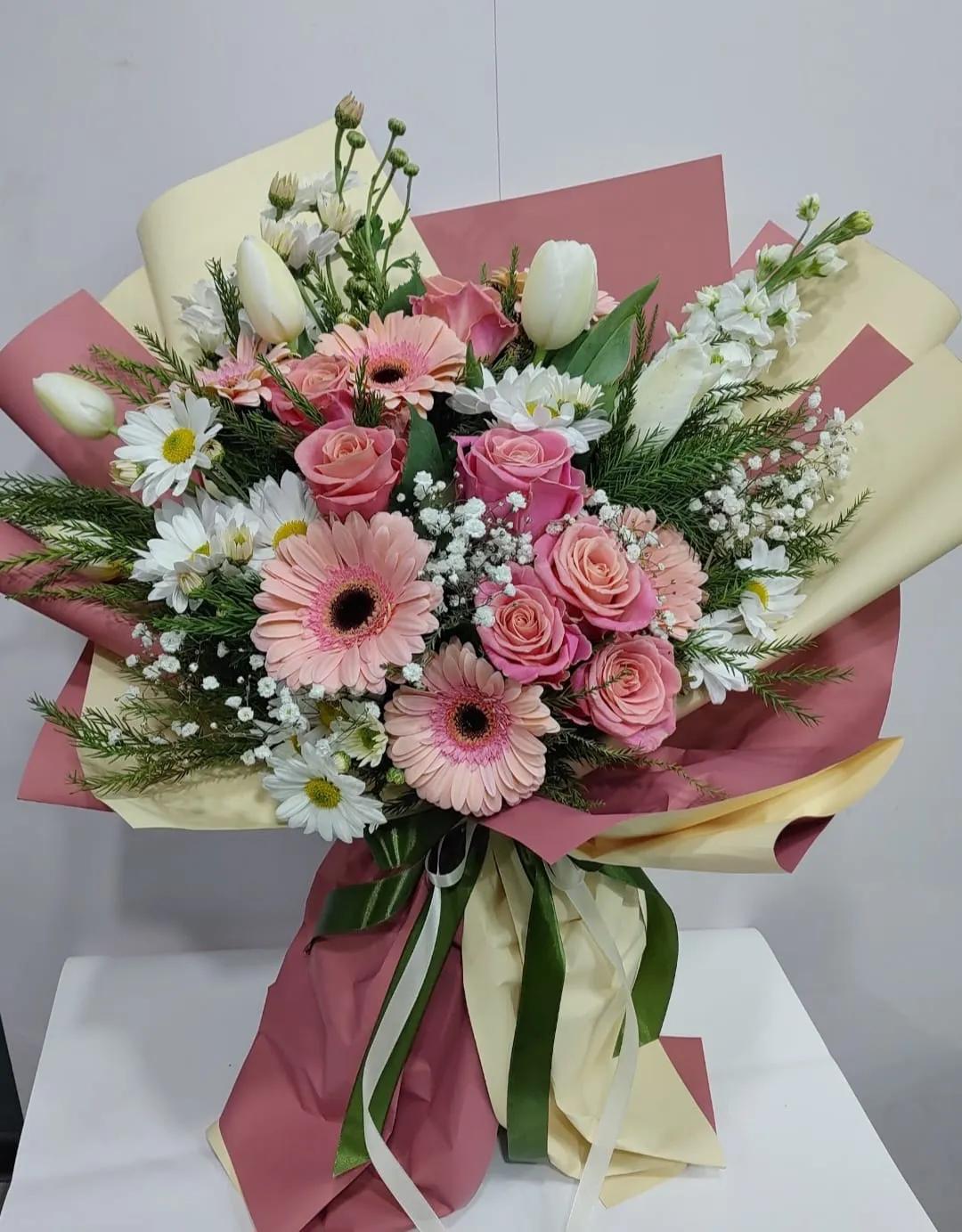 Floral mix | ծաղիկներ, ծաղկեպսակներ, բույսեր Երևան Floral mix | ծաղիկներ, ծաղկեպսակներ, բույսեր Երևան