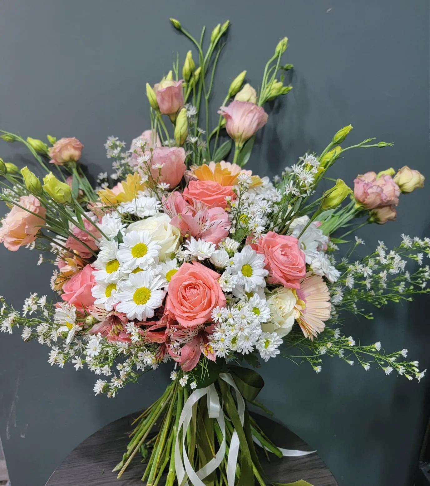 Floral mix | ծաղիկներ, ծաղկեպսակներ, բույսեր Երևան Floral mix | ծաղիկներ, ծաղկեպսակներ, բույսեր Երևան