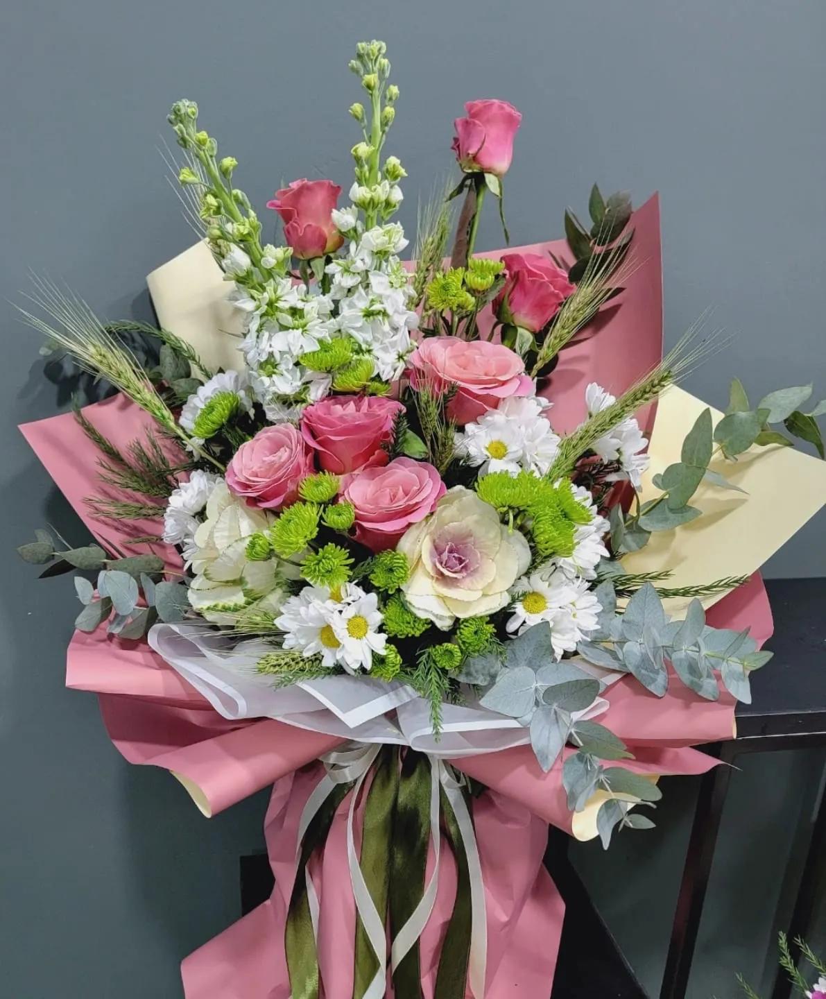 An elegant bouquet | ծաղիկներ, ծաղկեպսակներ, բույսեր Երևան An elegant bouquet | ծաղիկներ, ծաղկեպսակներ, բույսեր Երևան
